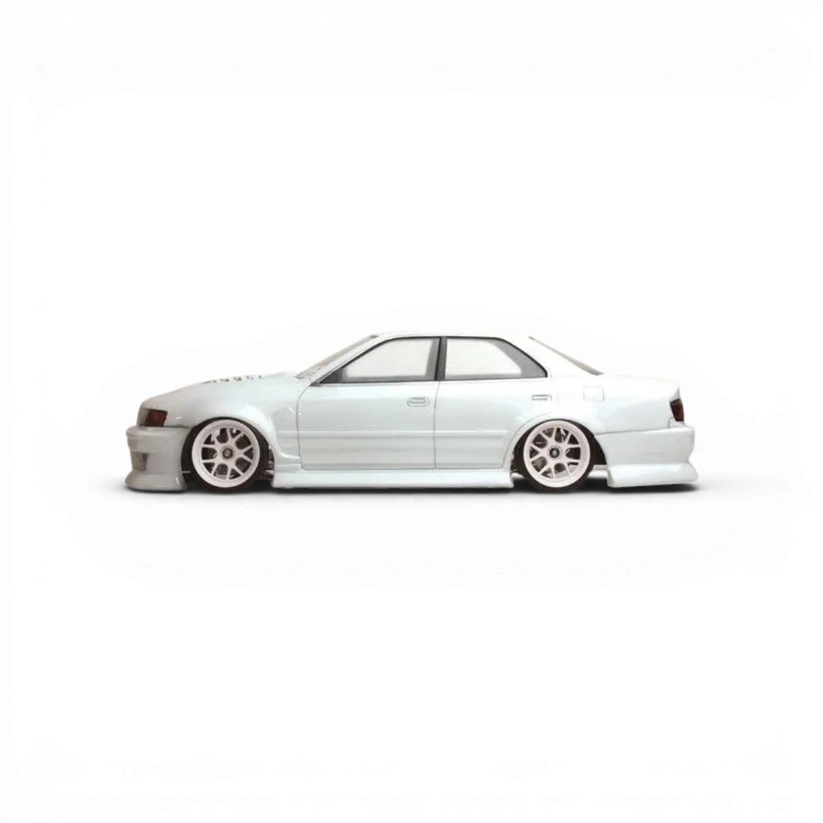 Représentation de la carrosserie Toyota Chaser JZX100 BN Sports de Pandora RC, détail de la peinture et de la finition.