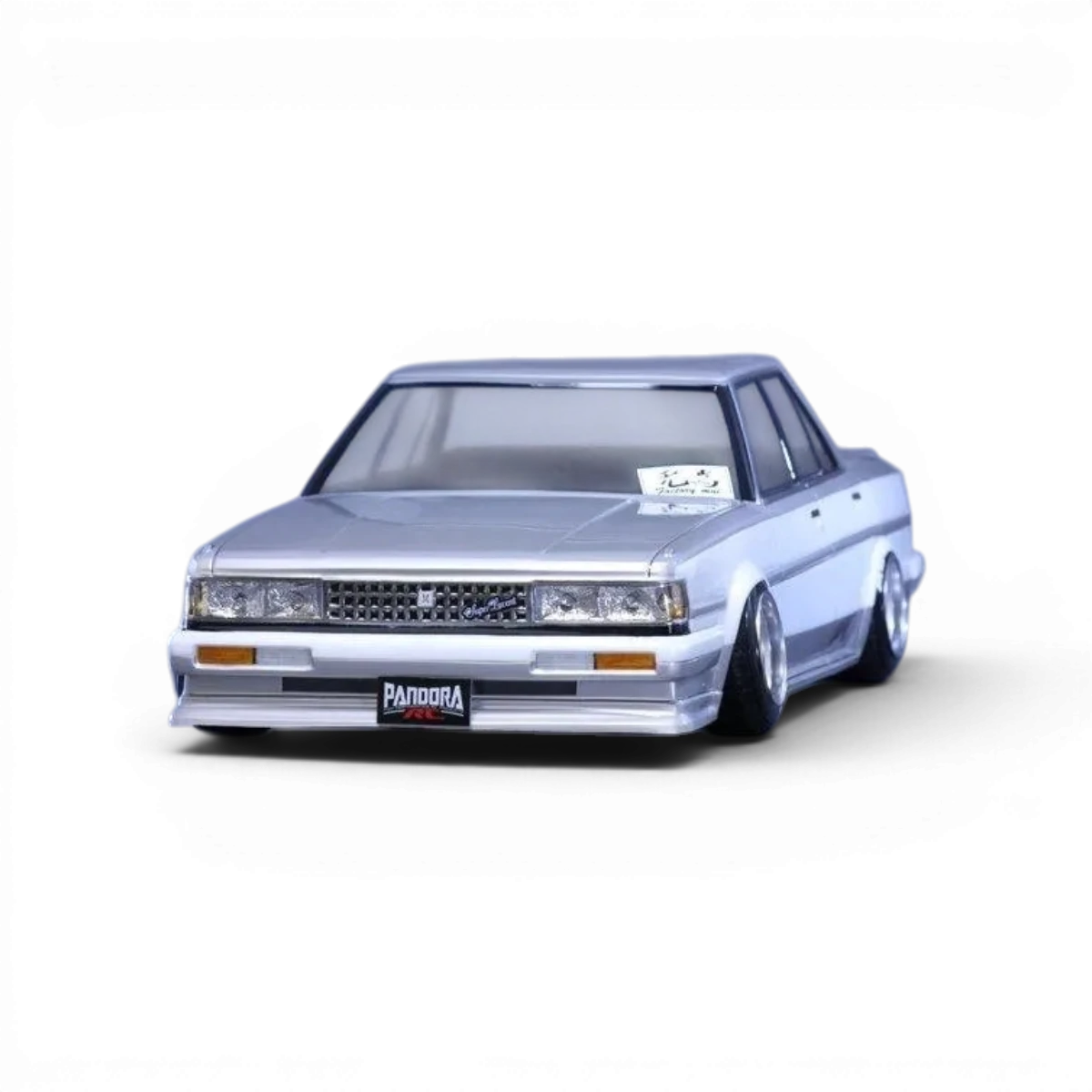 Modèle de voiture Toyota Cresta GX71 en carrosserie Pandora RC, vue de face avec détails réalistes et finitions précises