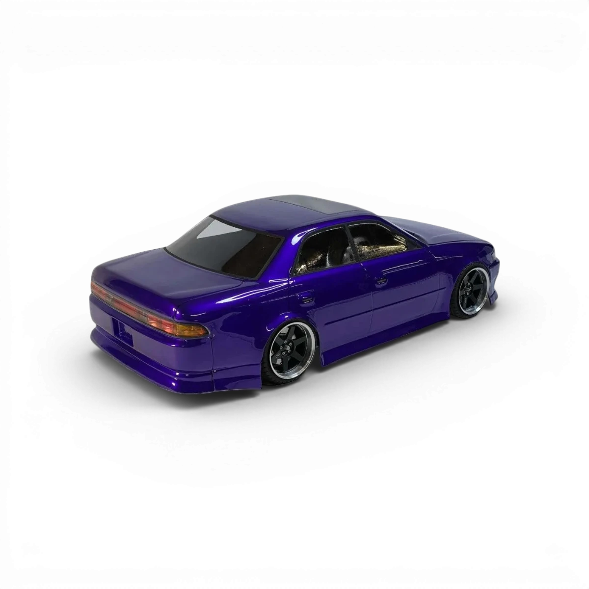 Carrosserie Toyota Mark 2 JZX90 TRD pour voiture RC, fabrication par Aplastics RC, détail réaliste et finition de haute qualité