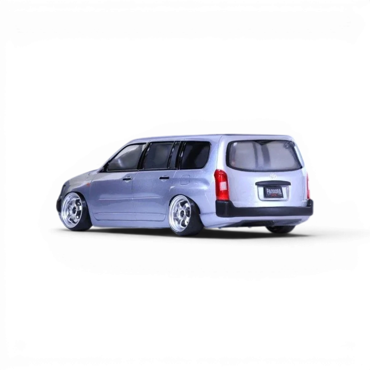 Modèle de carrosserie Toyota Probox Pandora RC, finition détaillée, vue de face sur fond blanc.