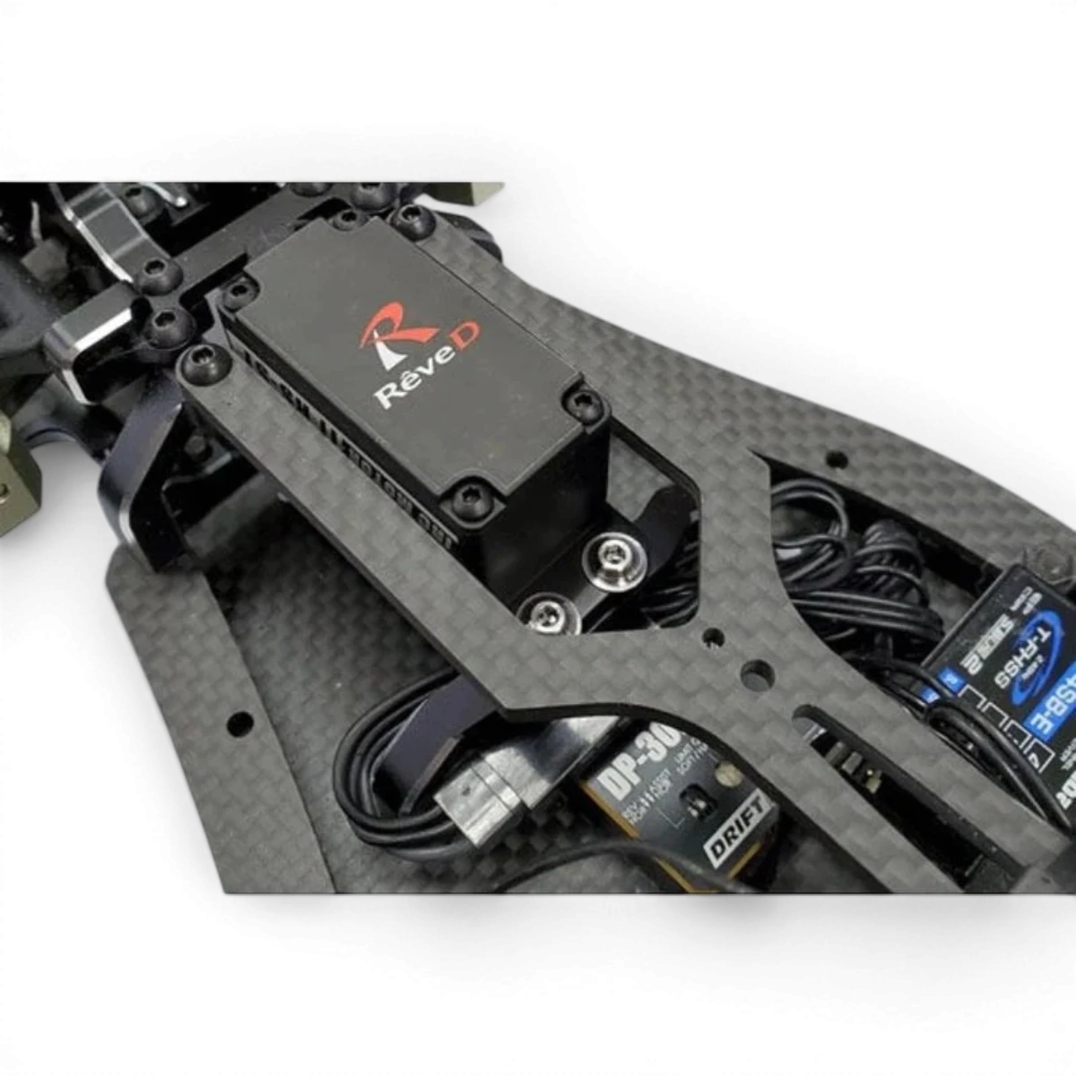 Vis servo en titane de la marque Team Reve D, composant électronique léger et résistant pour applications RC.